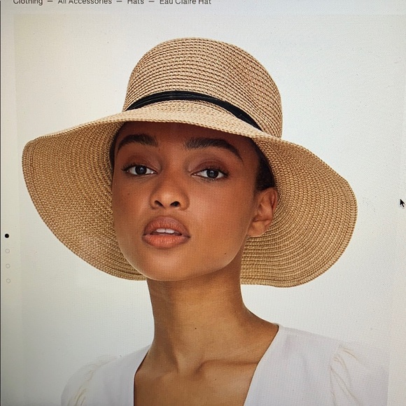 Aritzia Accessories - *ARITZIA* summer hat